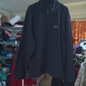 GAP Men's Black Sweater